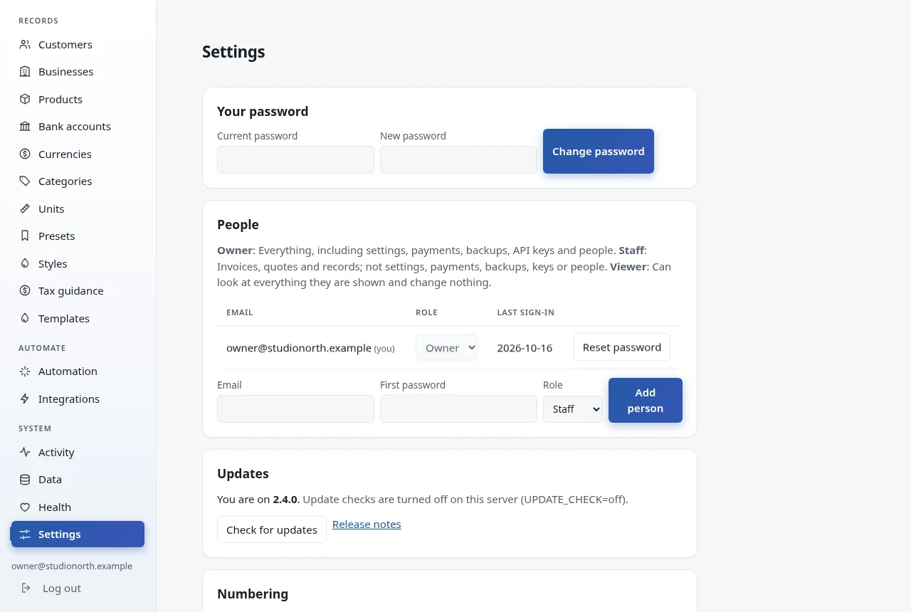 Settings for numbering, feature switches, backup, API keys and updates. Fictional demo data.
