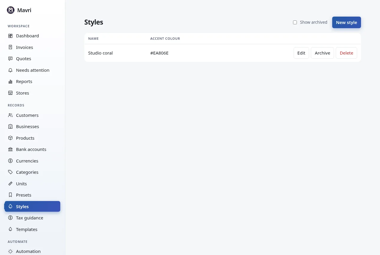 Saved document styles: accent colour, font, text size, page size and visible columns. Fictional demo data.